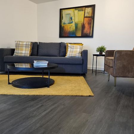 Spacious London Apartment 5 Min Walk To Leytonstone Underground Station And 5 Stops To Zone 1 Eksteriør bilde